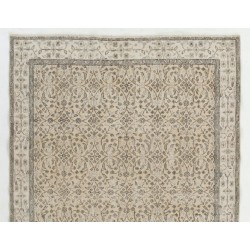 Vintage Hand-Knotted Anatolian Rug, Woolen Floor Covering. 5.7 x 9 Ft (173 x 276 cm)