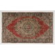 Mid-20th-Century Handmade Turkish Rug, Very Good Condition. 5.8 x 9.4 Ft (176 x 286 cm)