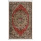Mid-20th-Century Handmade Turkish Rug, Very Good Condition. 5.8 x 9.4 Ft (176 x 286 cm)