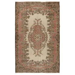 Mid-Century Handmade Turkish Oushak Wool Rug with Medallion Design. 6 x 8.9 Ft (180 x 270 cm)