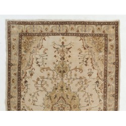 Vintage Hand-Knotted Anatolian Rug, Living Room Carpet. 6 x 9.5 Ft (180 x 289 cm)