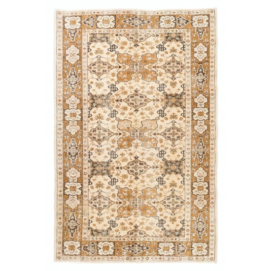 Traditional Vintage Area Rug from Turkey, Ca 1960, Handmade Floor Covering. 6.2 x 9.5 Ft (187 x 287 cm)