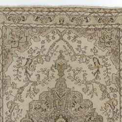 Vintage Hand-Knotted Central Anatolian Rug, Turkish Antique Washed Mid-Century Carpet. 6.6 x 9.4 Ft (199 x 285 cm)