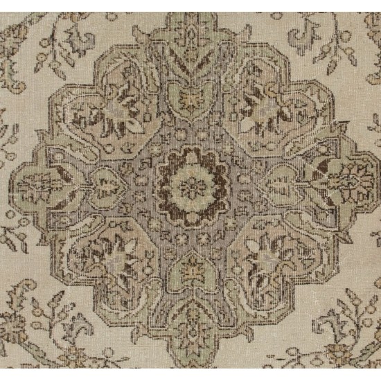 Vintage Hand-Knotted Central Anatolian Rug, Turkish Antique Washed Mid-Century Carpet. 6.6 x 9.4 Ft (199 x 285 cm)