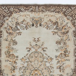 Mid-Century Handmade Turkish Oushak Wool Area Rug with Medallion Design. 6.6 x 10.9 Ft (200 x 330 cm)