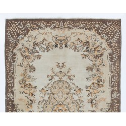Mid-Century Handmade Turkish Oushak Wool Area Rug with Medallion Design. 6.6 x 10.9 Ft (200 x 330 cm)