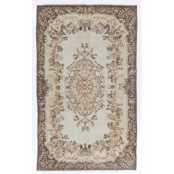 Mid-Century Handmade Turkish Oushak Wool Area Rug with Medallion Design. 6.6 x 10.9 Ft (200 x 330 cm)