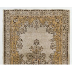 Mid-Century Handmade Turkish Oushak Wool Area Rug with Medallion Design. 6.7 x 10.6 Ft (203 x 322 cm)