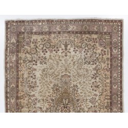 Traditional Vintage Area Rug from Turkey, Ca 1960, Handmade Floor Covering. 6.7 x 10.4 Ft (204 x 314 cm)