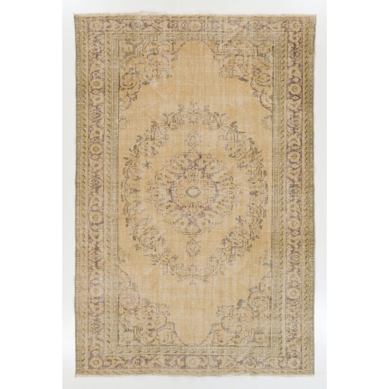 Hand-Knotted Vintage Central Anatolian Rug with Medallion Design, Wool Living Room Rug. 6.8 x 10 Ft (206 x 303 cm)