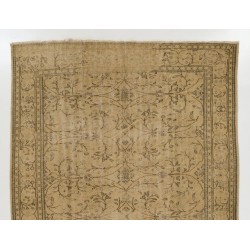 Large Vintage Handmade Turkish Wool Area Rug. 7 x 11 Ft (216 x 333 cm)