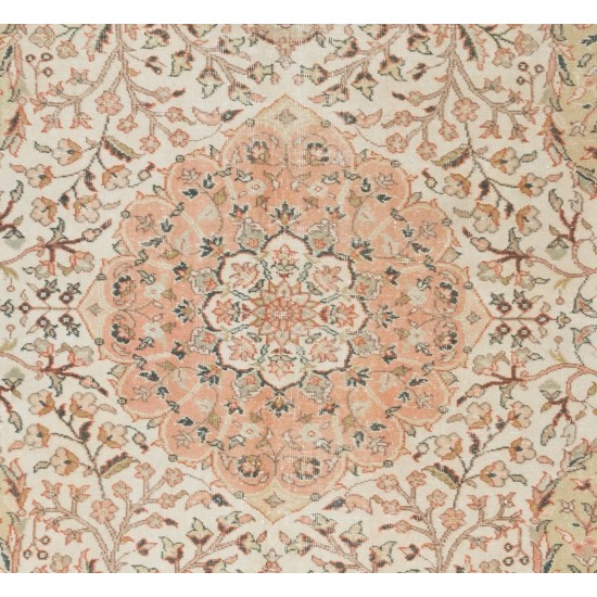 Hand-Knotted Vintage Central Anatolian Rug Made of Wool. 7.2 x 9.4 Ft (217 x 285 cm)