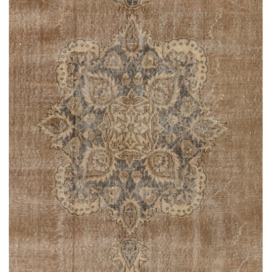 Unique Vintage Handmade Anatolian Area Rug, Wool and Cotton Carpet. 7.6 x 10.5 Ft (230 x 320 cm)