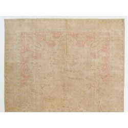 Fine Hand-Knotted Silky Sivas Wool Rug. 8 x 12.6 Ft (243 x 384 cm)