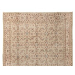 Handmade Vintage Wool Area Rug, Floral Design Central Anatolian Carpet. 8 x 11.3 Ft (245 x 344 cm)