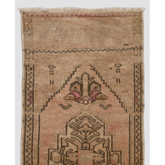 Hand-Knotted Vintage Turkish Oushak Rug Made of Wool. 1.6 x 3.7 Ft (46 x 110 cm)