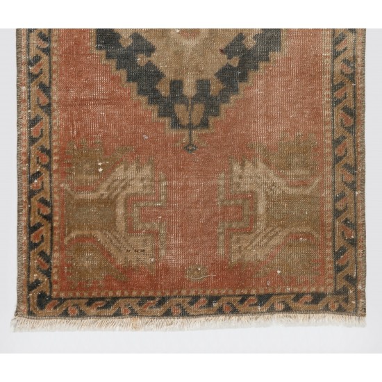 Hand-Knotted Vintage Turkish Oushak Rug Made of Wool. 1.6 x 2.5 Ft (48 x 76 cm)
