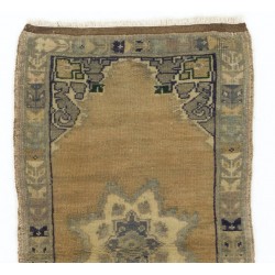 Small Turkish Oushak Rug, Vintage Handmade Doormat (Seat or Cushion Cover). 1.7 x 3.3 Ft (50 x 100 cm)