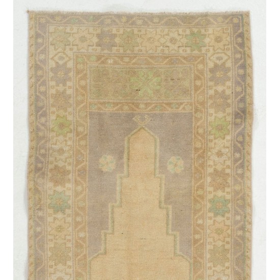 Vintage Handmade Turkish Oushak Accent Rug in Neutral Colors. 2.8 x 6.6 Ft (84 x 199 cm)
